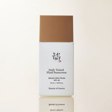 Daily Tinted Fluid Sunscreen MY220